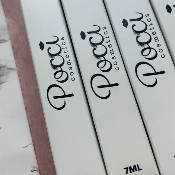 Butterfly Lip Gloss - Picture 6 of 6